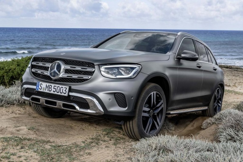 Mercedes GLC 2021 года: рестайлинговый кроссовер