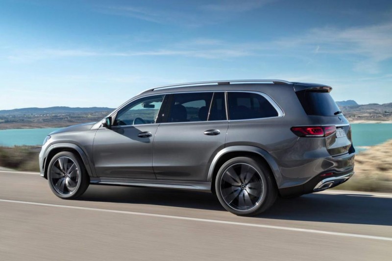 Новый Mercedes GLS 2021: внедорожный S-класс