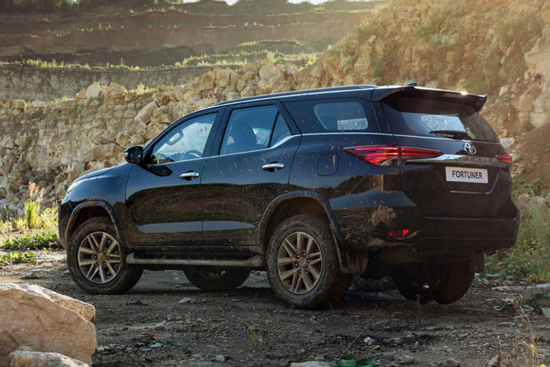 Toyota Fortuner 2020: комплектации и цены, фото в новом кузове, отзывы владельцев