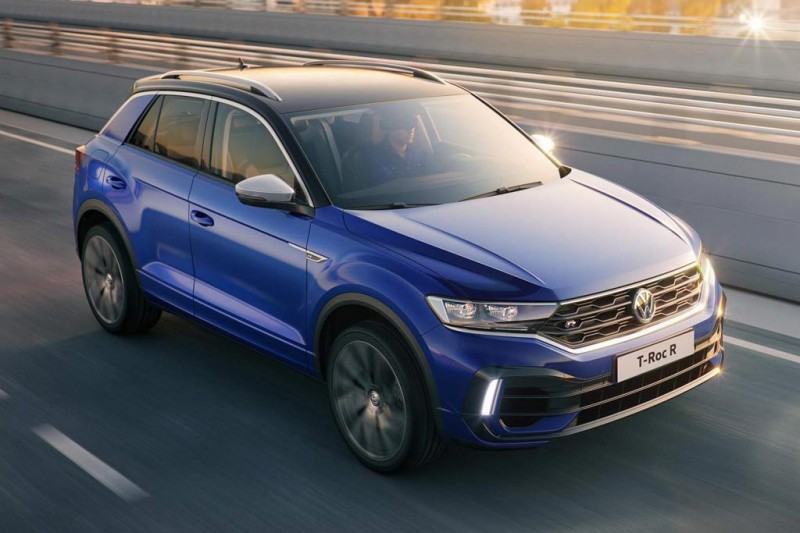Volkswagen T-Roc R: заряженный паркетник с мощным мотором