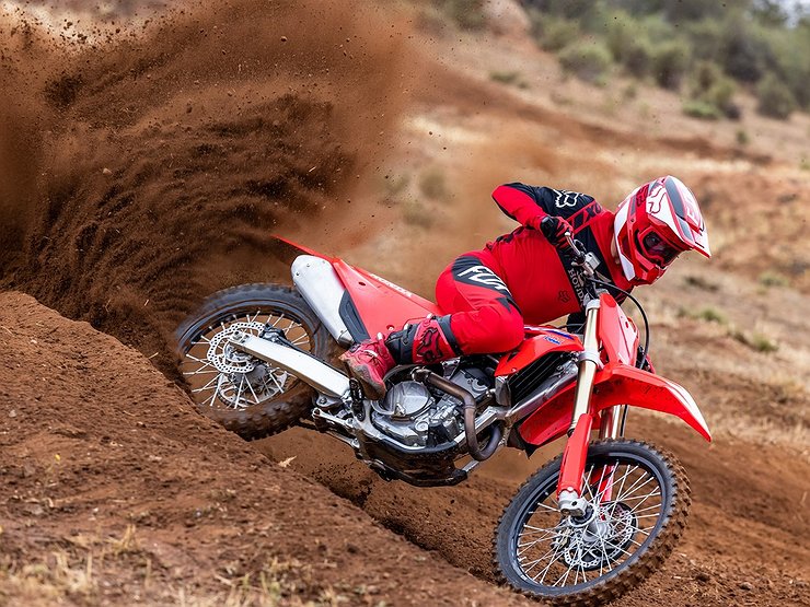 Малокубатурный внедорожник Honda CRF250R стал легче и мощнее