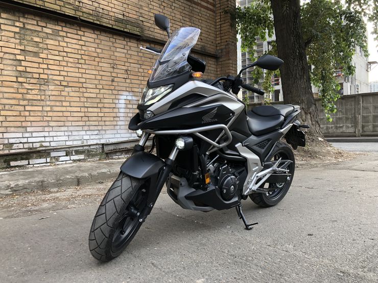 Настоящий кроссовер: тест-райд мотоцикла Honda NC750X DM