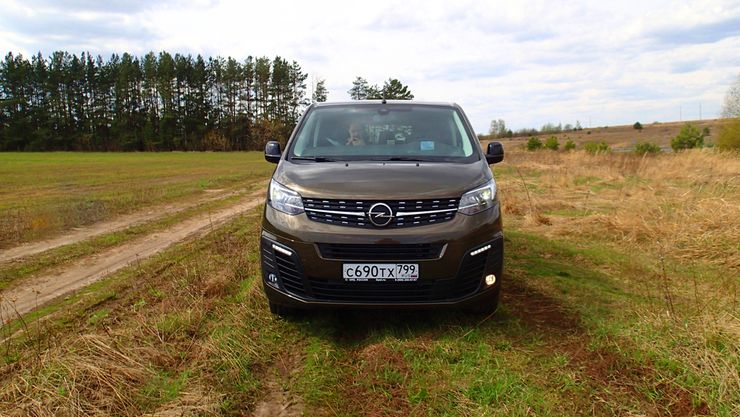 Opel Zafira Life: искушение комфортом в Дивеевском монастыре