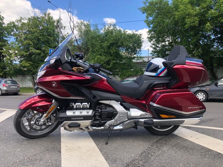 По классу &laquo;премиум&raquo;: тест-райд обновленной Honda Gold Wing Tour