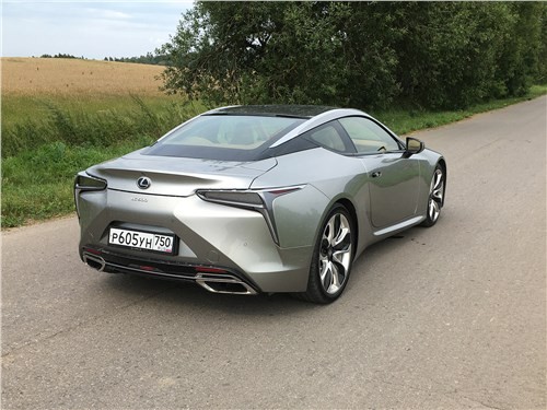 Lexus LC500 - вы хотите владеть космическим кораблем ?