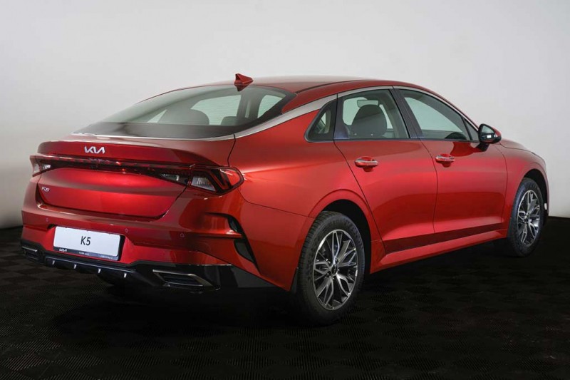 KIA K5 2022 для России: новые цвета кузова и пересмотренные комплектации