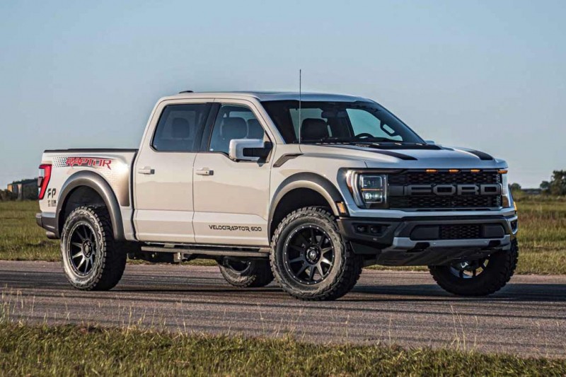 Представлен Hennessey VelociRaptor 600 на базе нового Ford F-150 Raptor 4 Представлен Hennessey VelociRaptor 600 на базе нового Ford F-150 Raptor