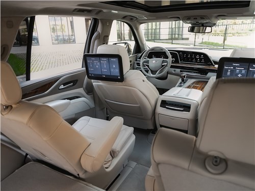 Является ли Cadillac Escalade самым лучшим кроссовером в мире?