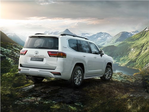 Мы узнали, что Land Cruiser сохранил большинство положительных качеств, а что потерял?