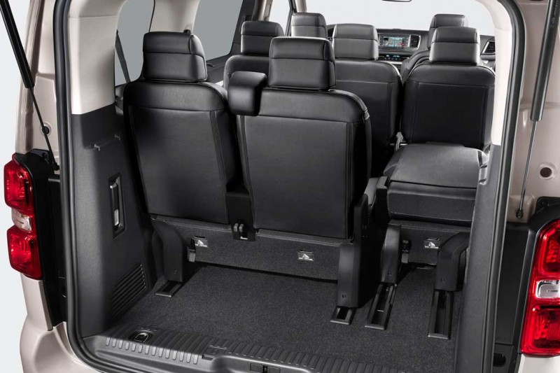 Все минусы Citroen SpaceTourer: обзор минивэна и отзывы владельцев