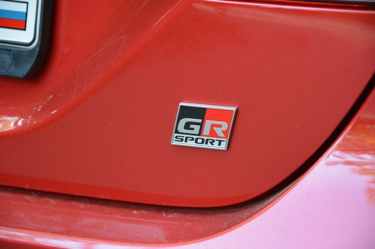 Gазуй, Rейсер: тест-драйв самой бешеной Toyota Camry 3 Gазуй, Rейсер: тест-драйв самой бешеной Toyota Camry