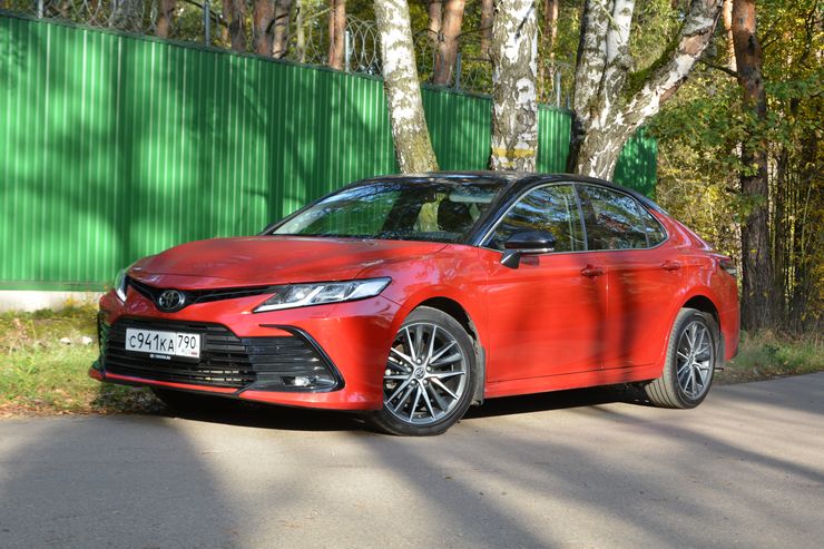 Gазуй, Rейсер: тест-драйв самой бешеной Toyota Camry 2 Gазуй, Rейсер: тест-драйв самой бешеной Toyota Camry