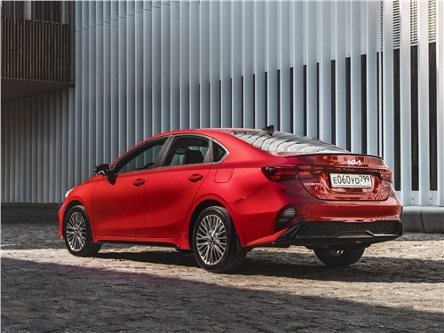 Мы смогли обнаружить в Kia Cerato несколько новых и важных вещей! 3 Мы смогли обнаружить в Kia Cerato несколько новых и важных вещей!