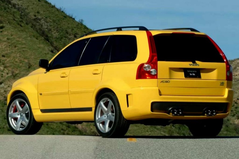 Нескучный кроссовер от Вольво: вспоминаем 650-сильный XC90 PUV