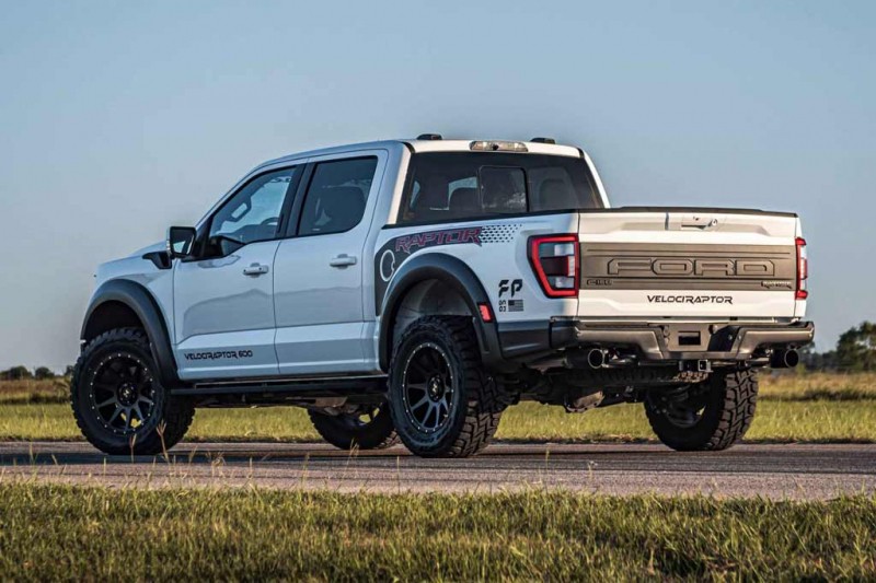 Представлен Hennessey VelociRaptor 600 на базе нового Ford F-150 Raptor 5 Представлен Hennessey VelociRaptor 600 на базе нового Ford F-150 Raptor