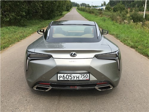 Lexus LC500 - вы хотите владеть космическим кораблем ?