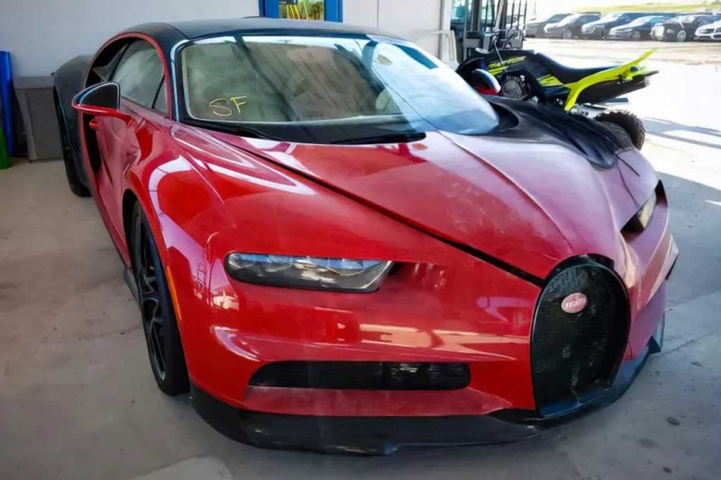 Ценник на Bugatti Chiron упал с 200 млн рублей до 25 млн: вариант на перепродажу