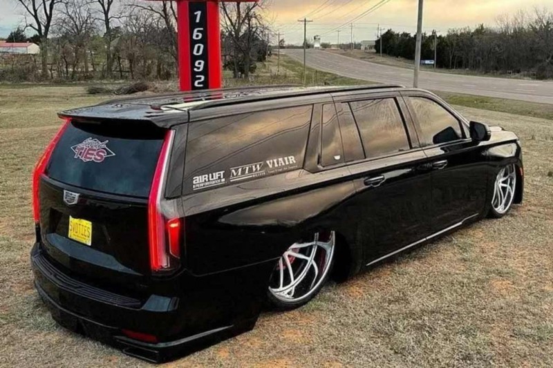 Для превращения Cadillac Escalade в лоурайдер пришлось перекроить всю ходовую