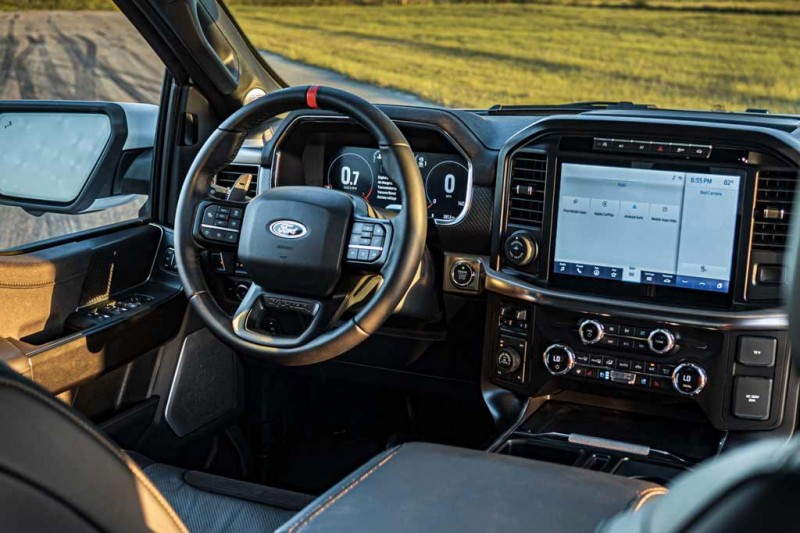 Представлен Hennessey VelociRaptor 600 на базе нового Ford F-150 Raptor 6 Представлен Hennessey VelociRaptor 600 на базе нового Ford F-150 Raptor