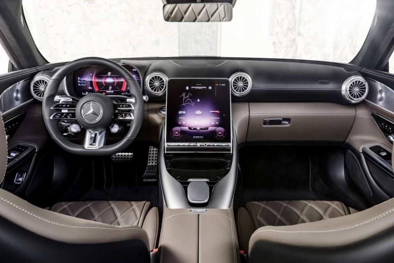 Родстер Mercedes-SL AMG 2022 дебютировал в версиях SL 55 и SL 63