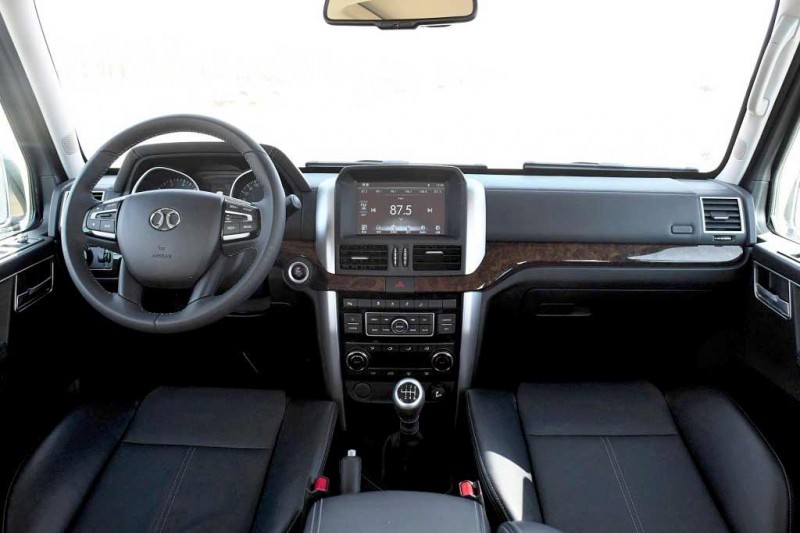BAIC Beijing BJ80: бюджетная копия Mercedes G-Class из Китая