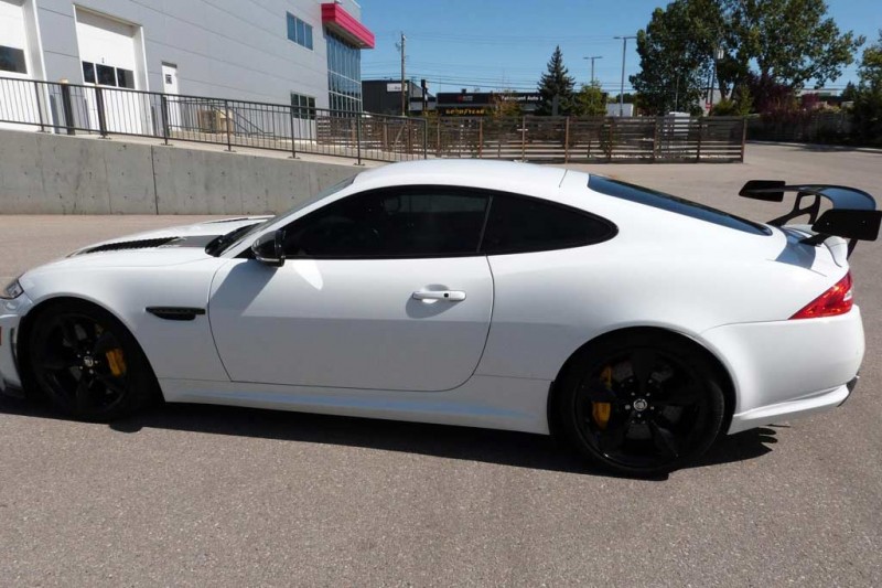В Канаде продают Jaguar XKR-S GT: таких было выпущено только 45 единиц