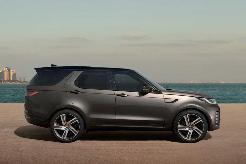 Land Rover Discovery в новой топ-версии Metropoliten появится в России