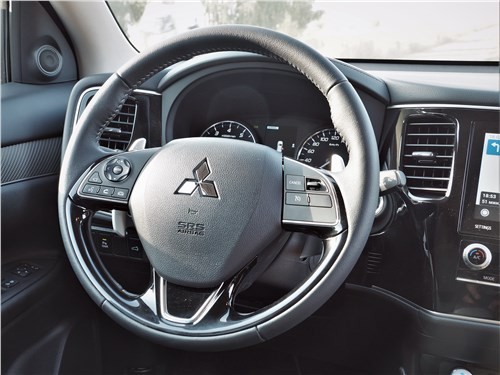 Mitsubishi Outlander 2021 – тот случай, когда рестайлинг стоит купить 7 Mitsubishi Outlander 2021 – тот случай, когда рестайлинг стоит купить