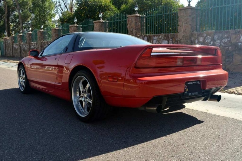 Acura NSX на каждый день: за 640 000 км пробега была лишь одна серьезная поломка