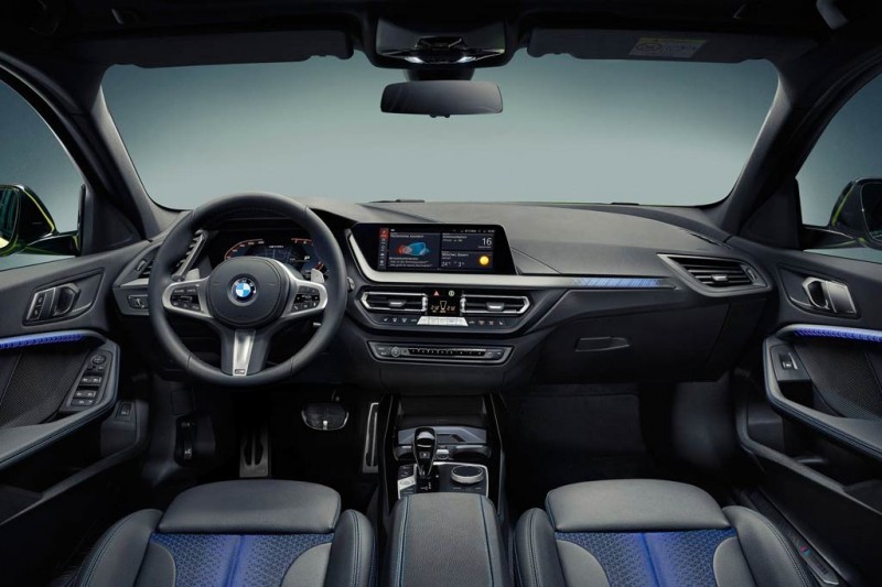 Немцы слегка доработали топовую &laquo;единичку&raquo; BMW M135i xDrive