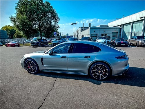 Porsche Panamera – его сделали тридцать лет назад!