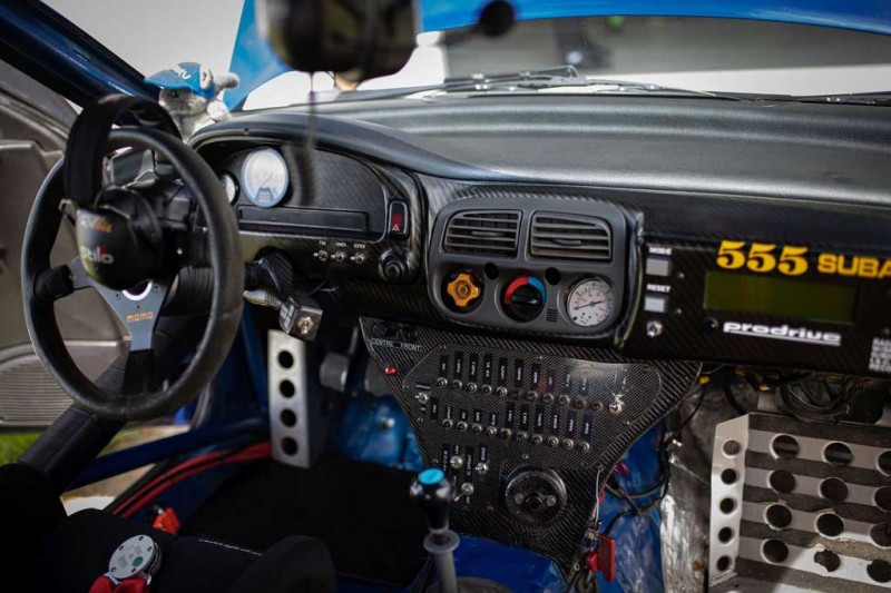За боевую Subaru Impreza WRC 1993 года продавец хочет выручить более ₽50 млн