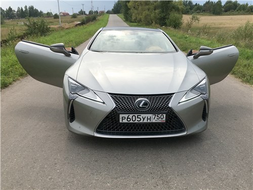 Lexus LC500 - вы хотите владеть космическим кораблем ?