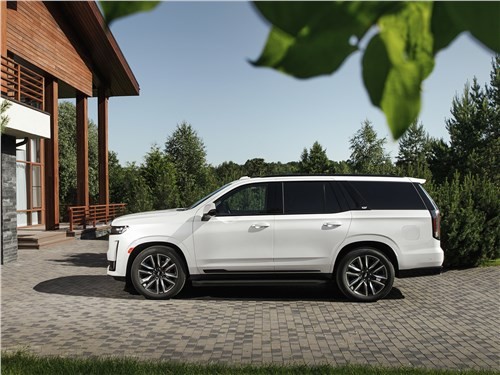 Является ли Cadillac Escalade самым лучшим кроссовером в мире?
