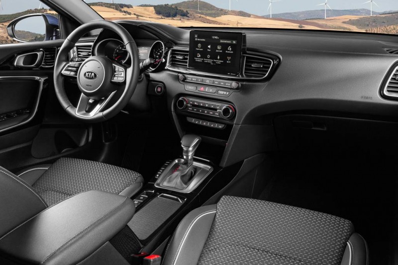 Недостатки KIA Ceed 2021: все минусы и плюсы по отзывам владельцев