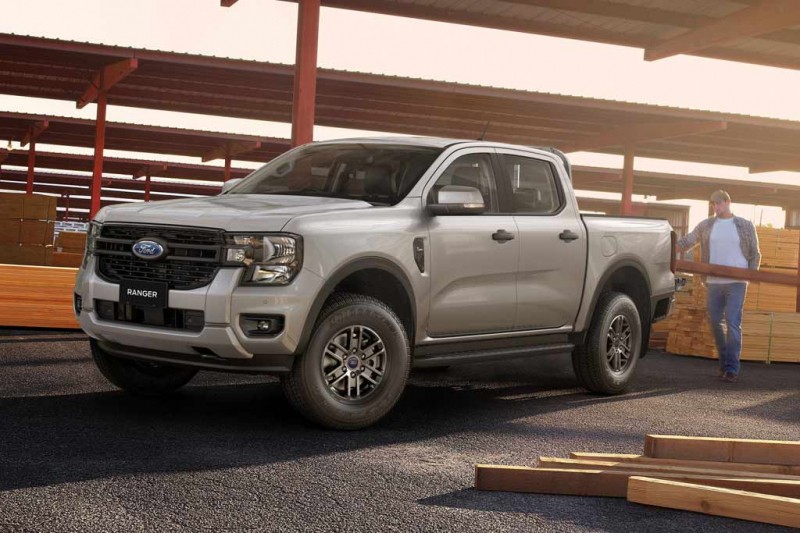 Спустя одиннадцать лет популярный пикап Ford Ranger сменил поколение