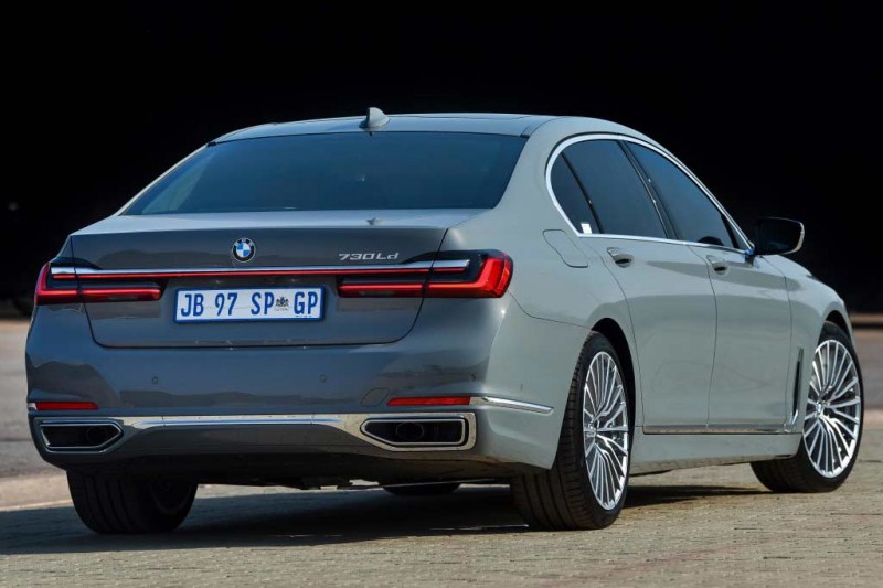 Обзор флагманской BMW 7 Series 2021: комплектации и цены, фото в новом кузове