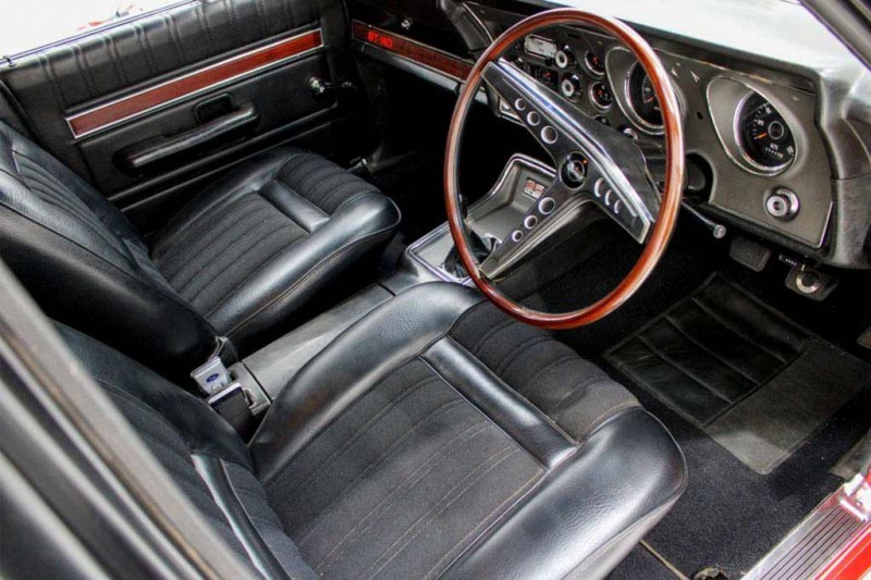 За скромный с виду седан Ford Falcon 1971 года планируют выручить 60 млн рублей