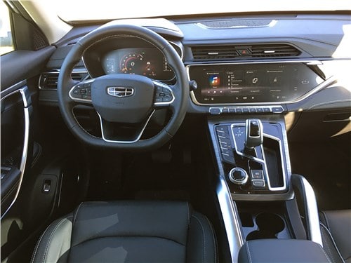 Тест-драйв Geely Atlas (поколение II) - Что изменила в Geely Atlas приставка Pro 