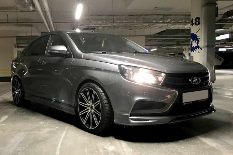 Сколько еще ждать: названы сроки начала выпуска новой Lada Vesta FL