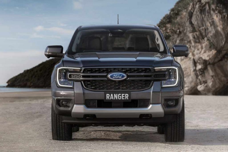 Спустя одиннадцать лет популярный пикап Ford Ranger сменил поколение