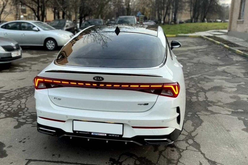 Покупкой остался недоволен: KIA K5 точно не стоит тех денег, которые за нее просят