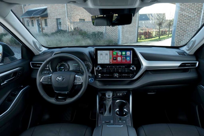 Toyota Highlander 2022 модельного года для РФ: озвучены цены