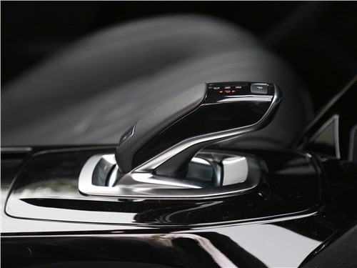 Тест-драйв Peugeot 2008 (поколение II) - Чем топовый Peugeot 2008 схож с... калейдоскопом