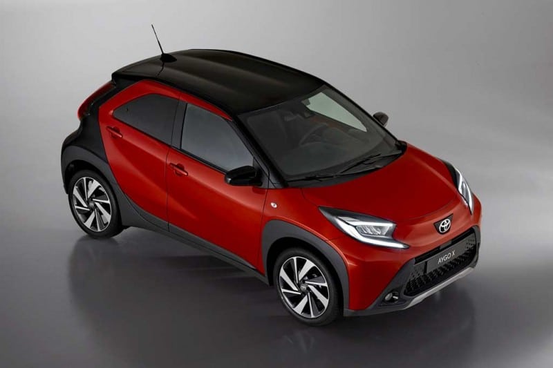 Toyota Aygo X: хэтчбек третьего поколения стал более вседорожным