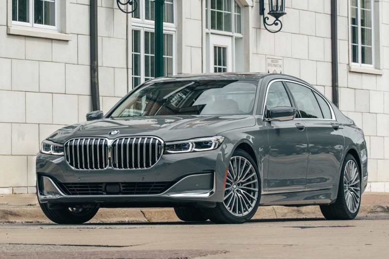 Обзор флагманской BMW 7 Series 2021: комплектации и цены, фото в новом кузове