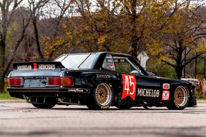 Гоночный Mercedes-Benz 450 SL Trans-Am 1982 года продадут с молотка