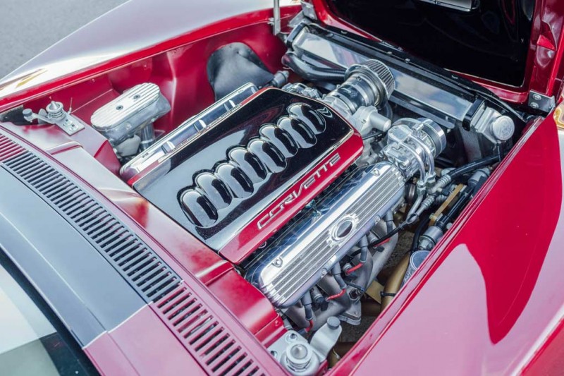 Роскошный рестомод на базе Chevrolet Corvette 1972 года выставили на онлайн-аукцион