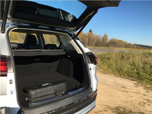 Тест-драйв Geely Atlas (поколение II) - Что изменила в Geely Atlas приставка Pro 