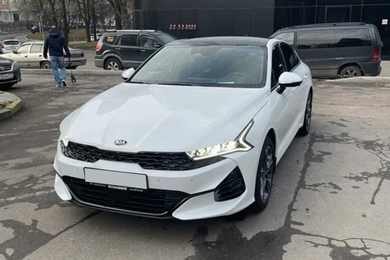 Покупкой остался недоволен: KIA K5 точно не стоит тех денег, которые за нее просят